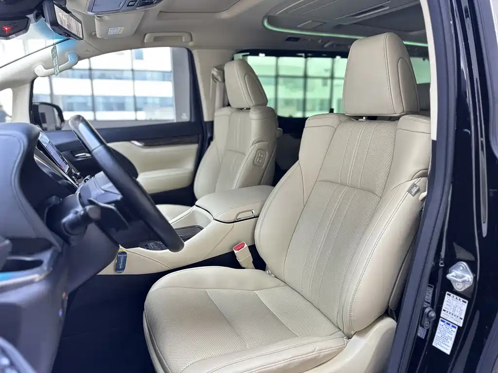 Toyota Alphard 2021 2.5L Premium