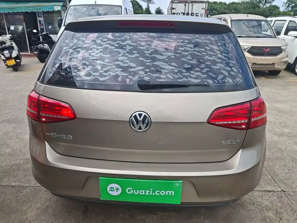 Volkswagen Golf — миниатюра 6