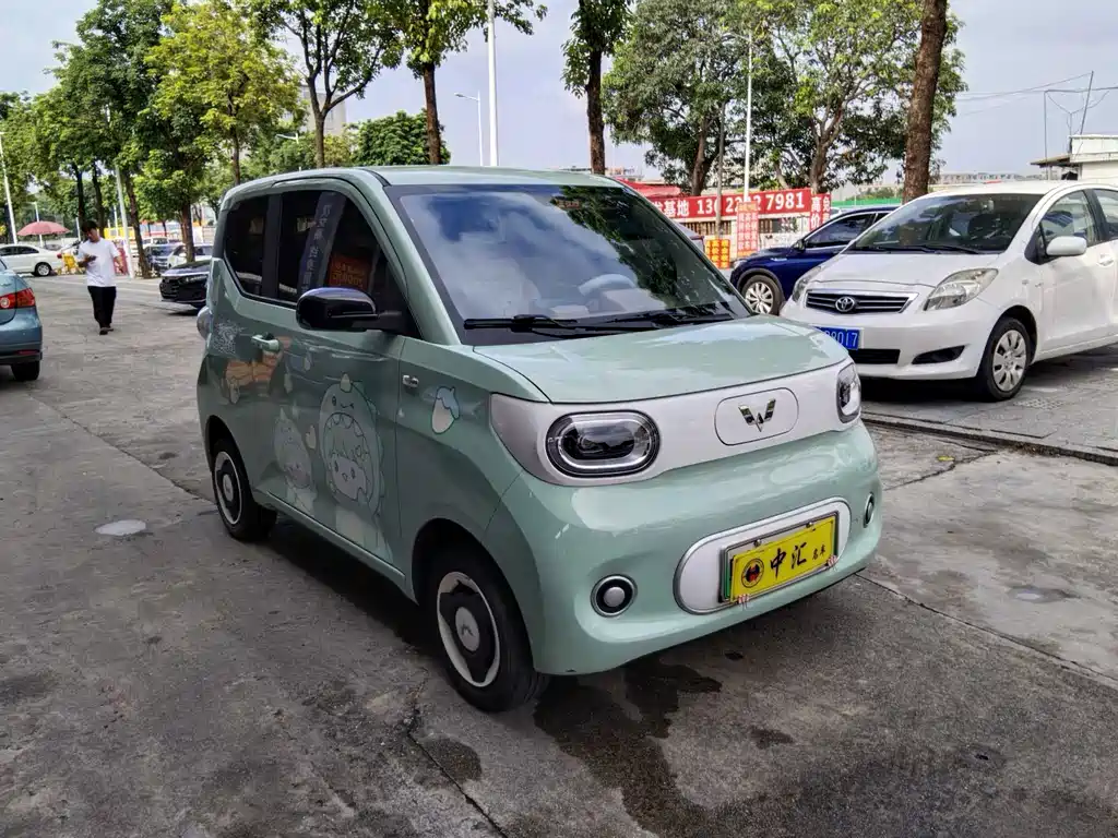 Wuling MINIEV — миниатюра 3
