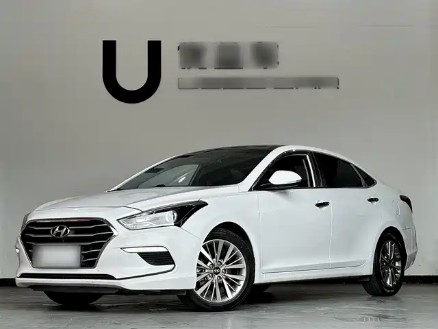 MODERN NAME PICTURE 2018