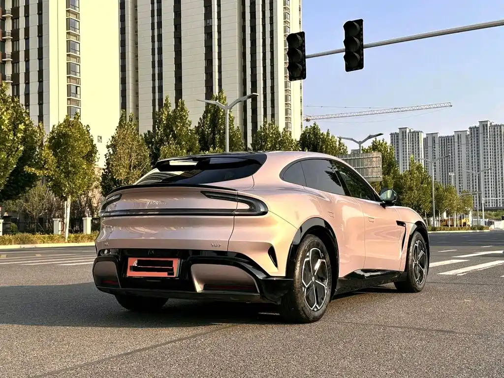 Xiaomi YU7 — миниатюра 3