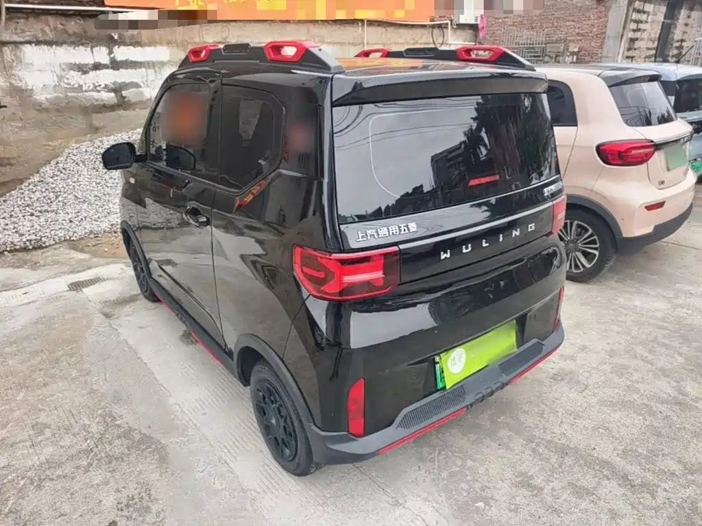 Wuling MINIEV — миниатюра 5