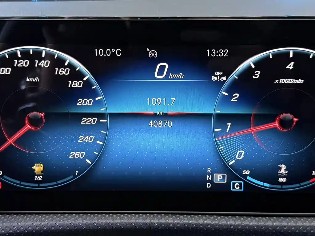 Mercedes-Benz A-Class 2022 — фото 12