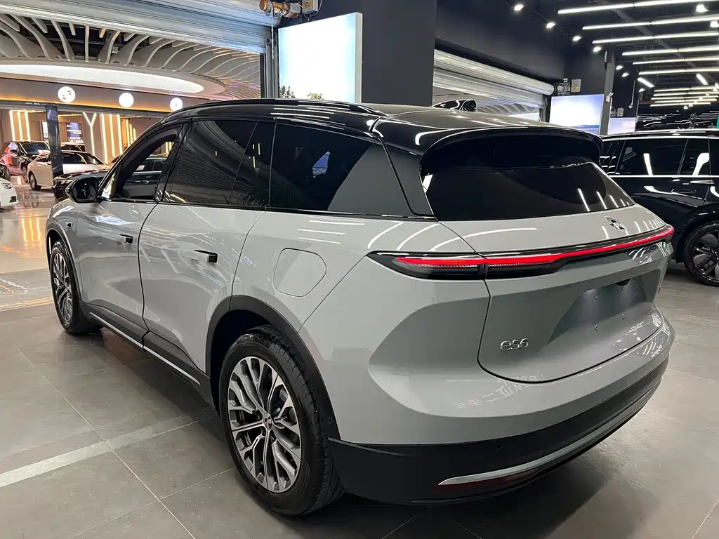 NIO ES6 — миниатюра 4