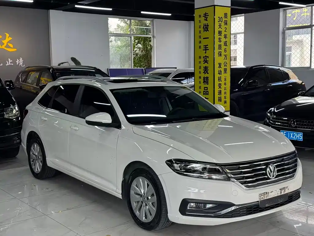 Volkswagen Lavida — миниатюра 3