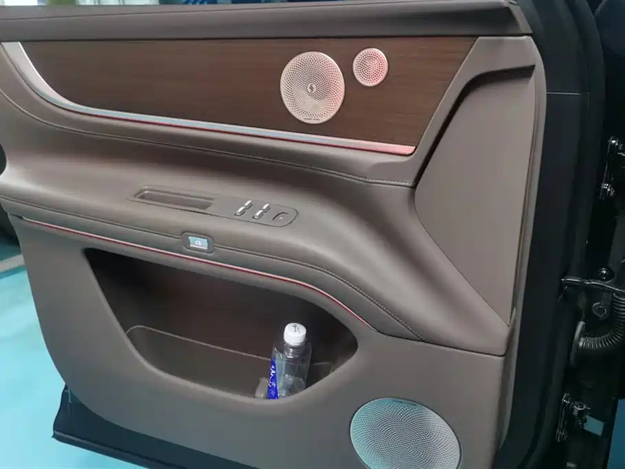 Aito M9 2024 Max 52kWh 6 мест