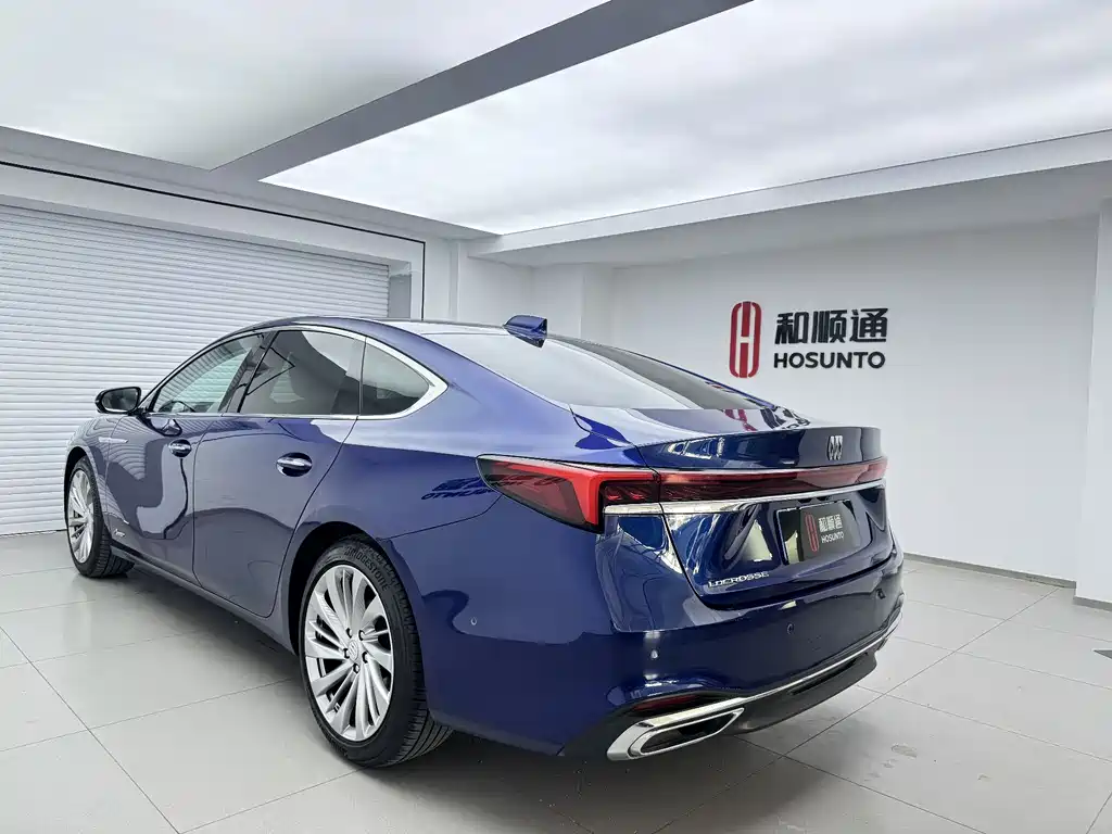 Buick LaCrosse