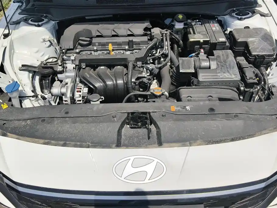 Hyundai Elantra 2023 1.5L CVT GLX Elite