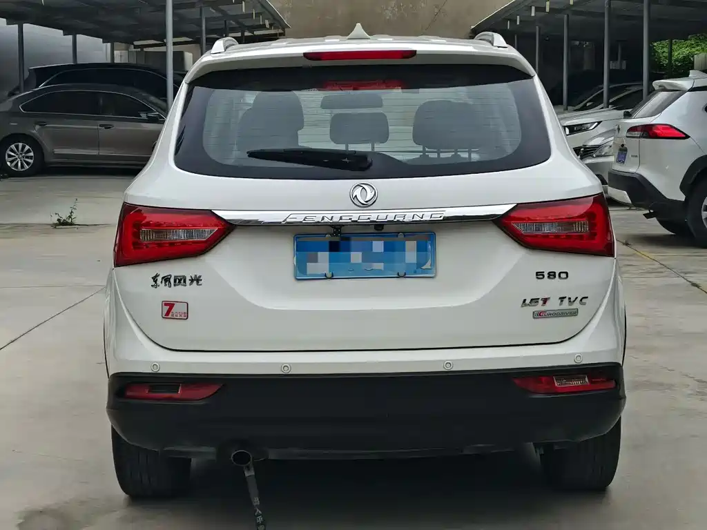 Dongfeng 580 2017 1.5T CVT Comfort