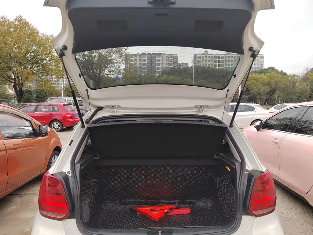 Volkswagen Polo — миниатюра 15