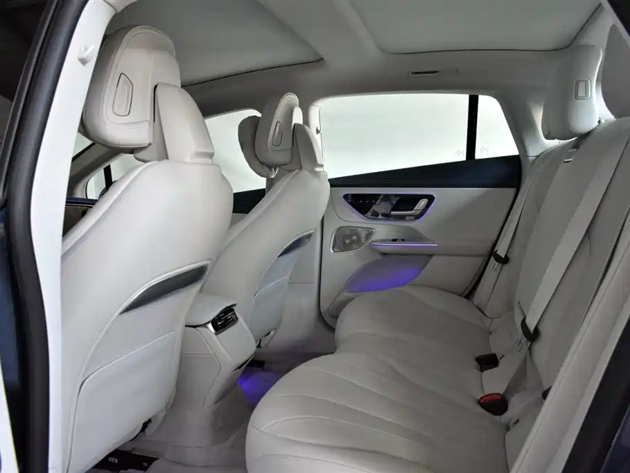 Mercedes-Benz EQE — миниатюра 7