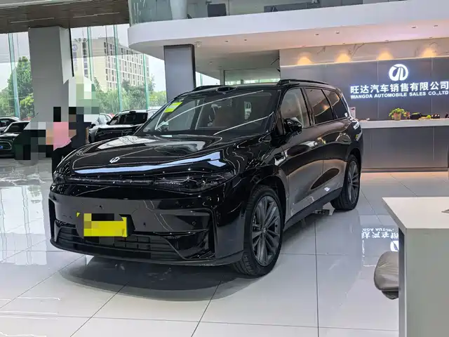 2025 Leapmotor C16