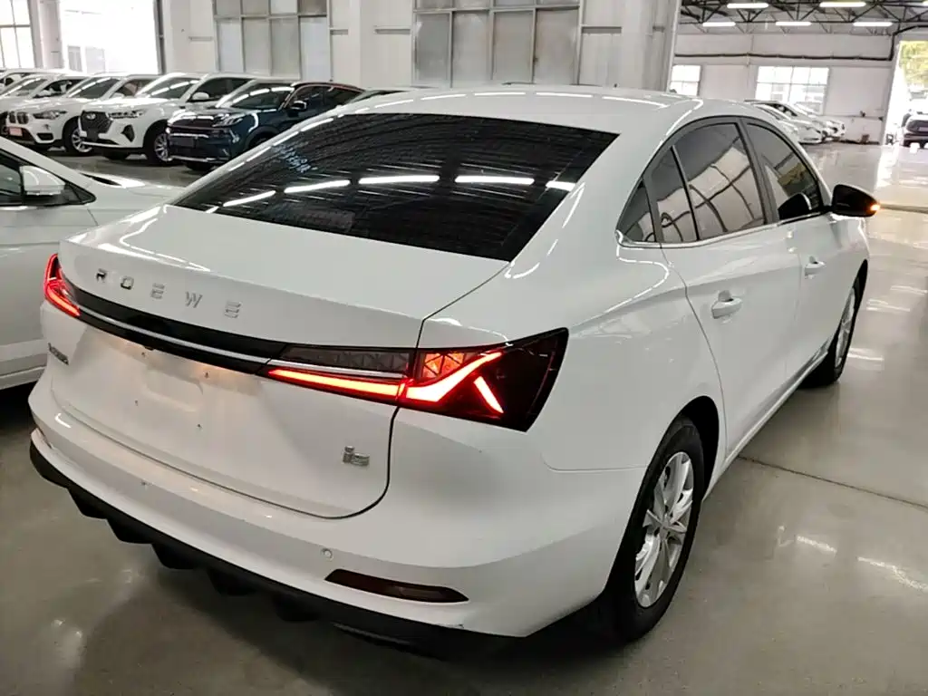 Roewe i5 — миниатюра 7