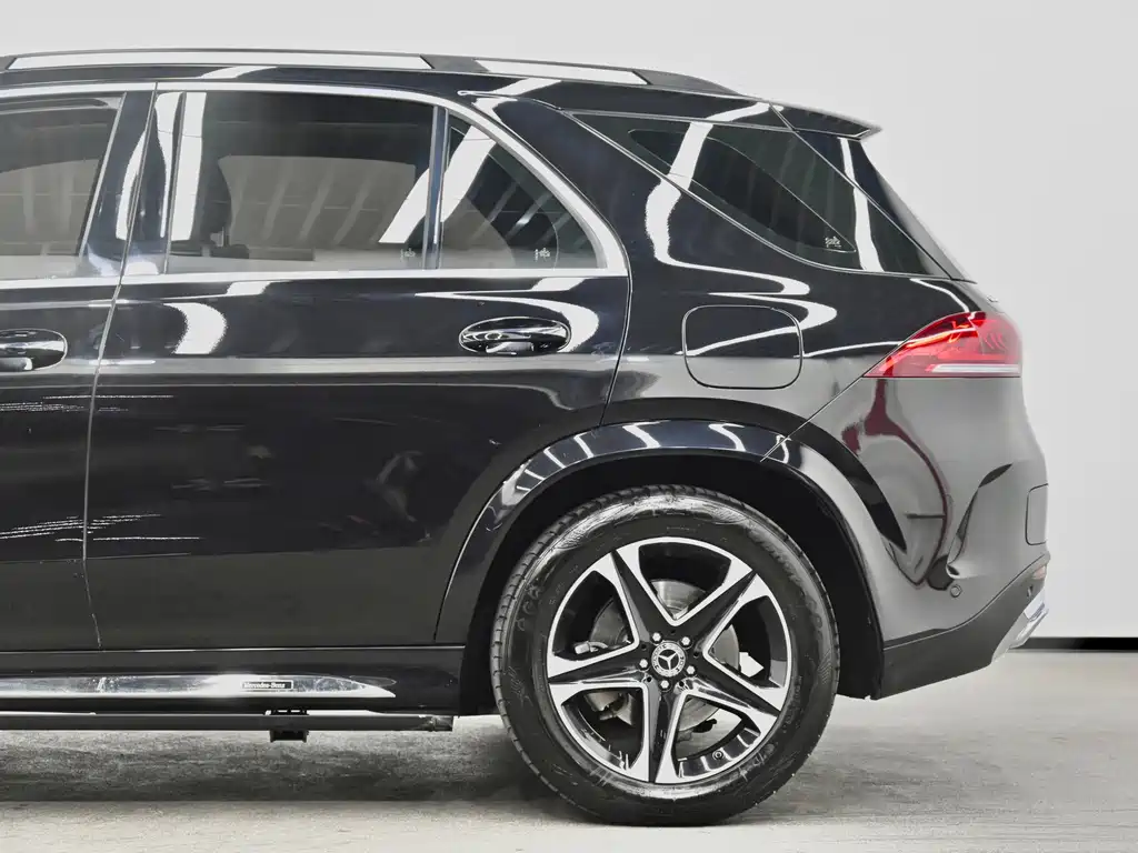 Mercedes-Benz GLE New Energy — миниатюра 22