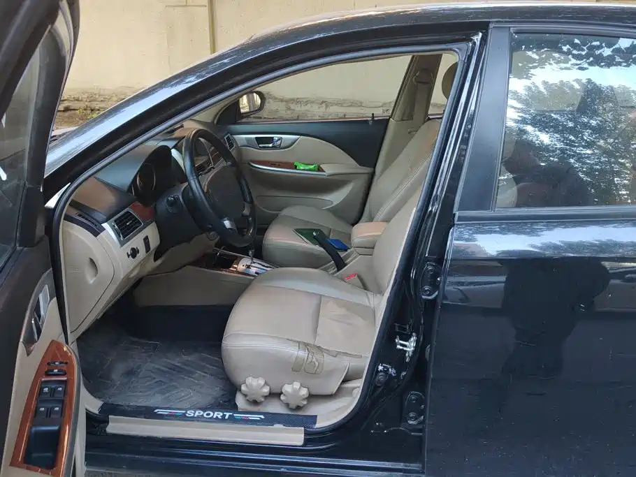Buick Excelle — миниатюра 9