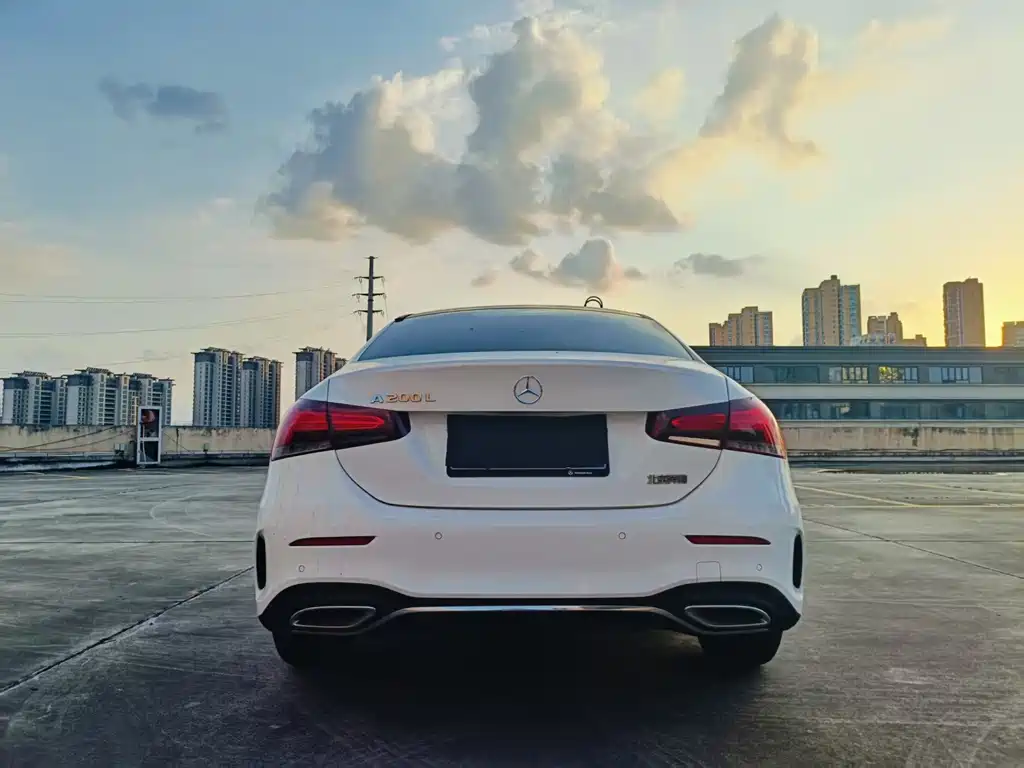Mercedes-Benz A-Class — миниатюра 7