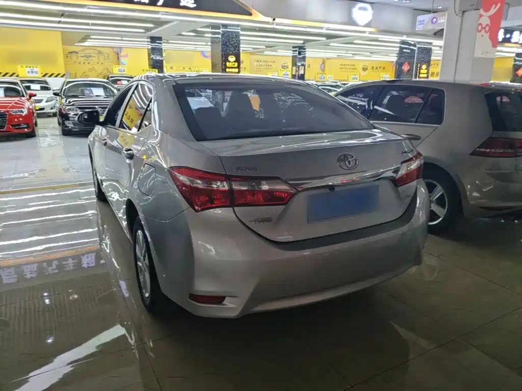 Toyota Corolla — миниатюра 5