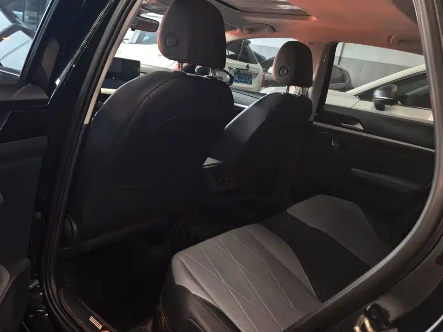 Volkswagen Lavida — миниатюра 11