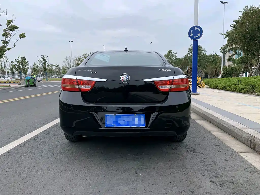 Buick Excelle — миниатюра 4