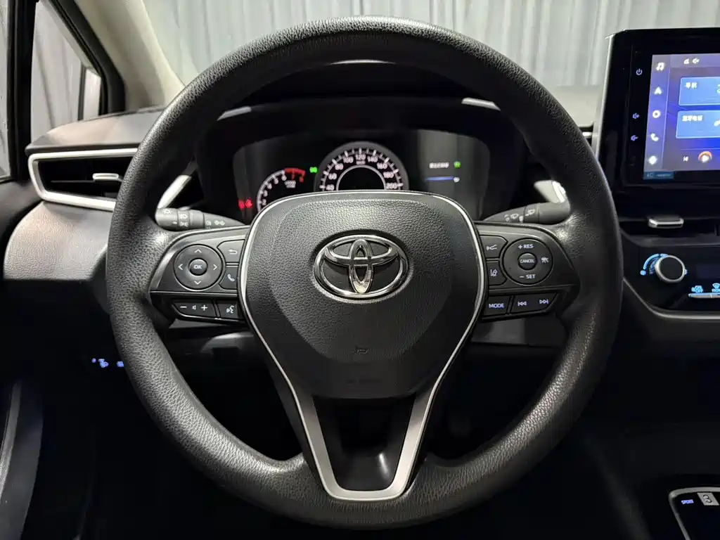 Toyota Corolla — миниатюра 14