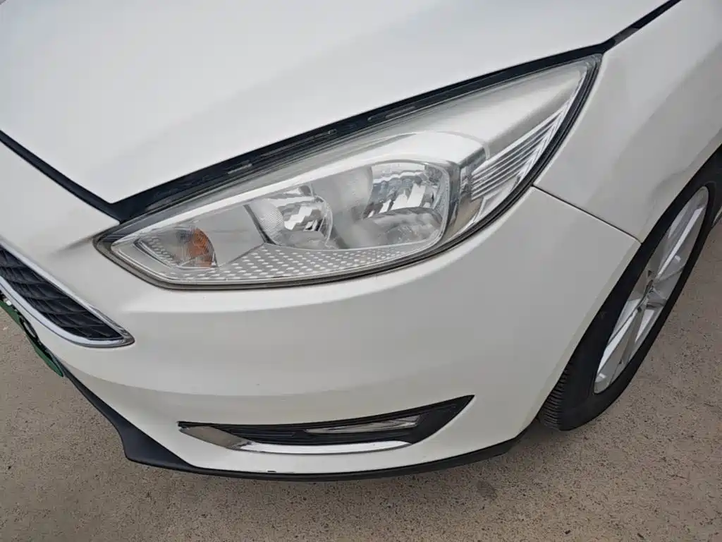 Ford Focus — миниатюра 24