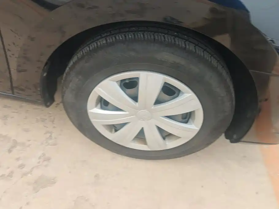 Volkswagen Jetta — миниатюра 6