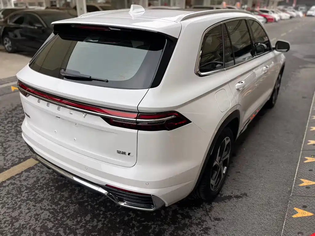 Geely Xingyue L — миниатюра 7