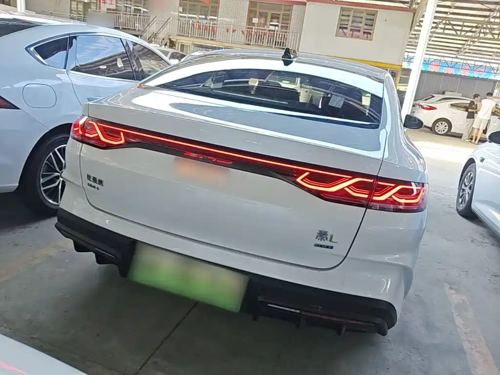 BYD Qin L — миниатюра 6