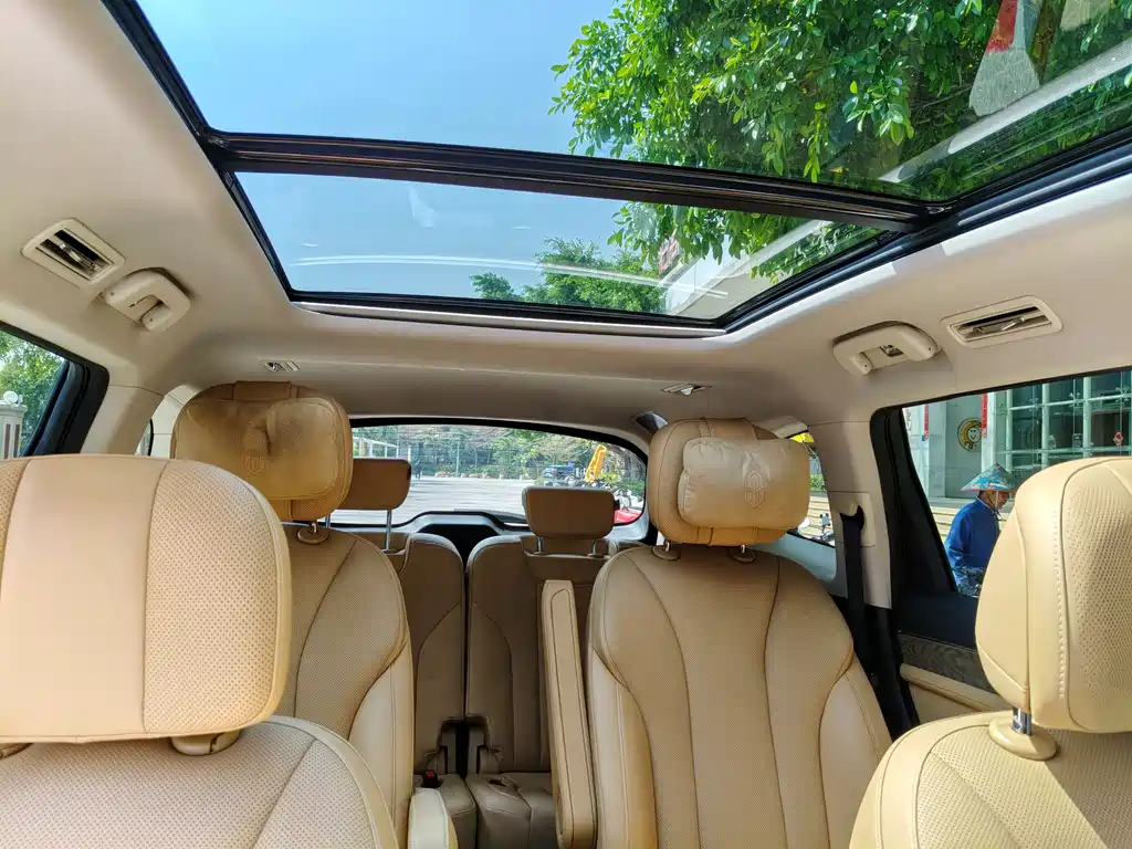 AITO ASK THE WORLD M7