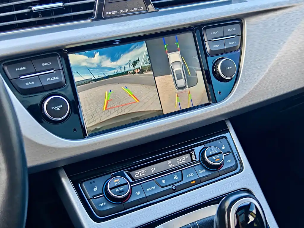 Geely Boyue — миниатюра 7