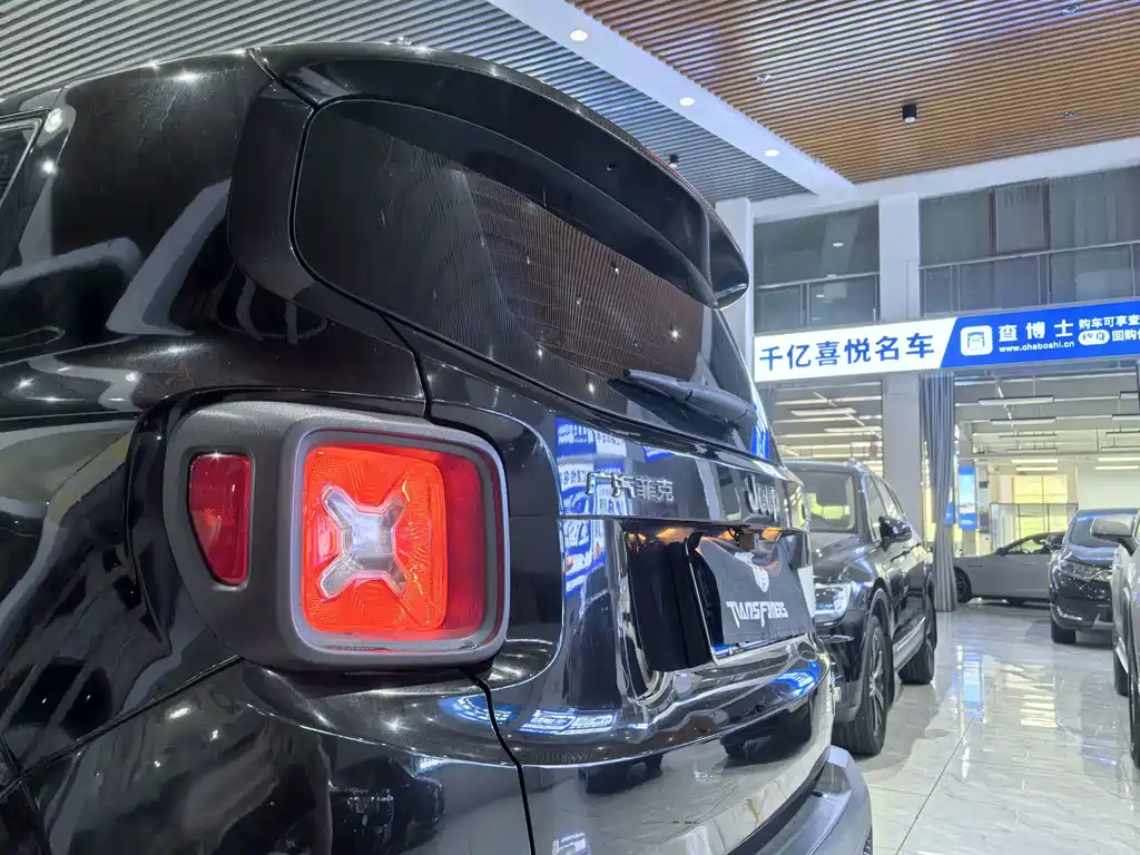 Jeep Renegade — миниатюра 16