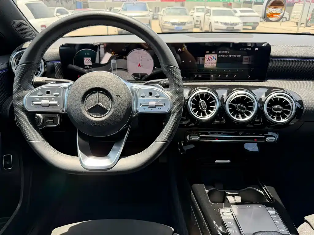 Mercedes-Benz A-Class A 2021 A 200 L Sport Fashion