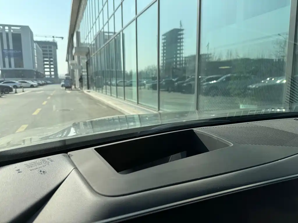 BMW i5 2024 eDrive 35L Premium Luxury
