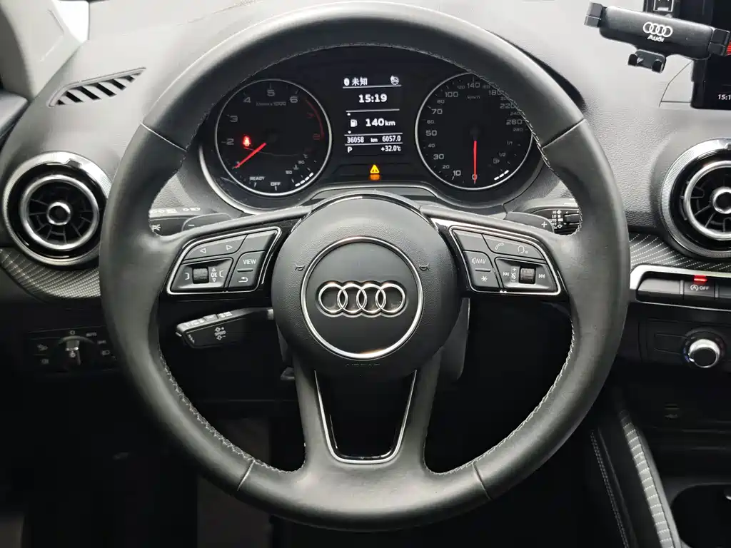 Audi Q2L — миниатюра 13
