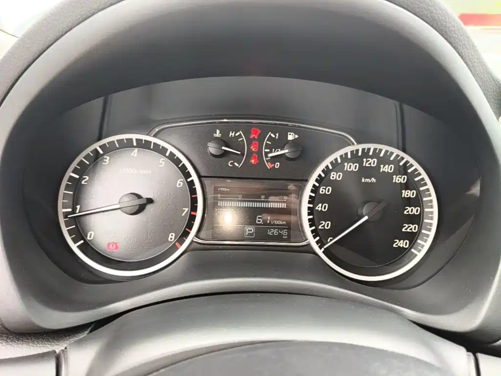 Nissan Sylphy — миниатюра 12