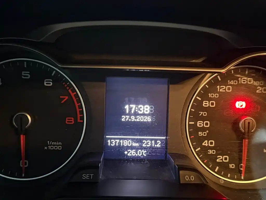 Audi A4L — миниатюра 12