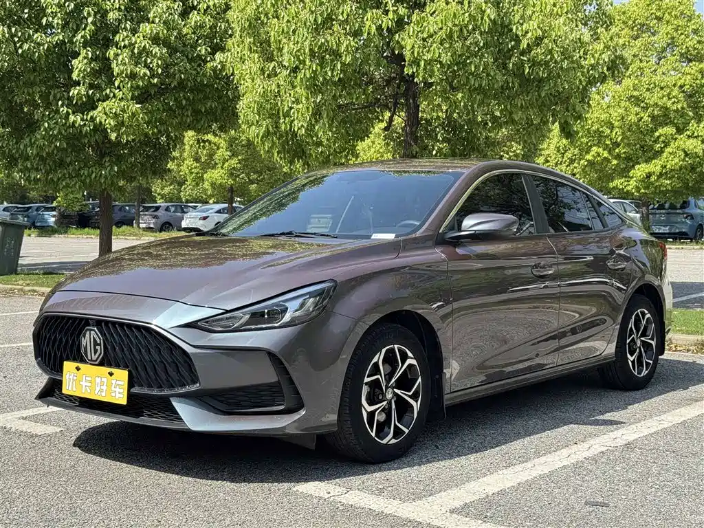 MG5 2023 180DVVT CVT Elegant Edition