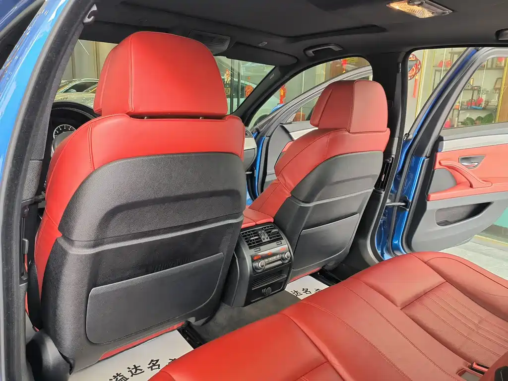 BMW M5 — миниатюра 6