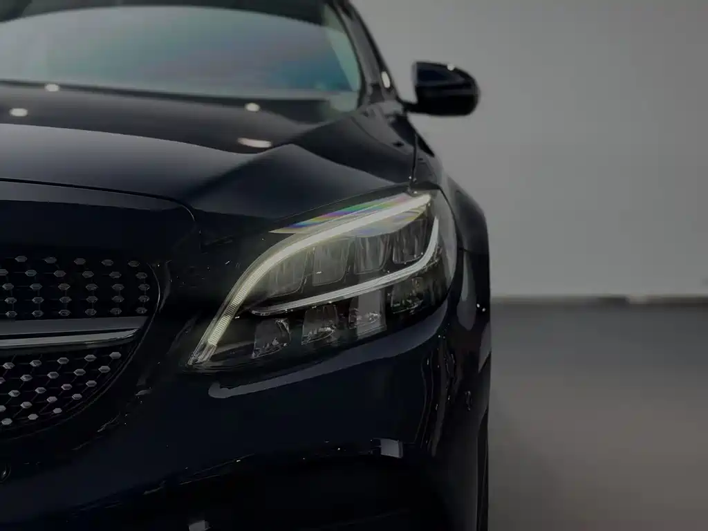 Mercedes-Benz C-Class (Import) — миниатюра 7