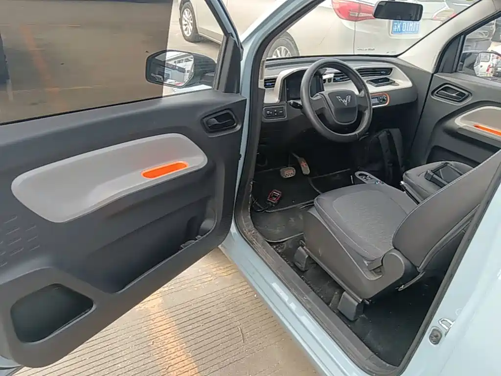 Wuling MINIEV — миниатюра 16