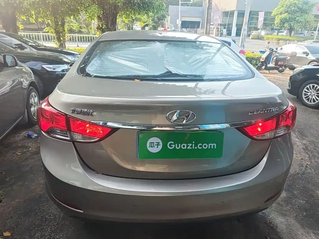 Hyundai Elantra Langdong — миниатюра 6