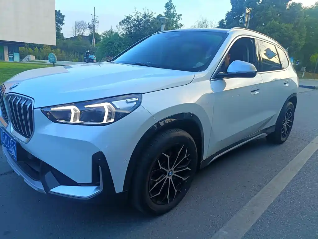 BMW X1 2023 sDrive20Li X Design Package
