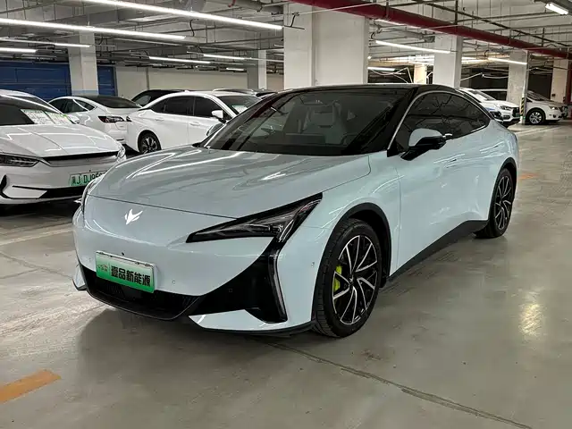 ARCFOX EXTREME FOX POLAR FOX ALPHA S5 2025