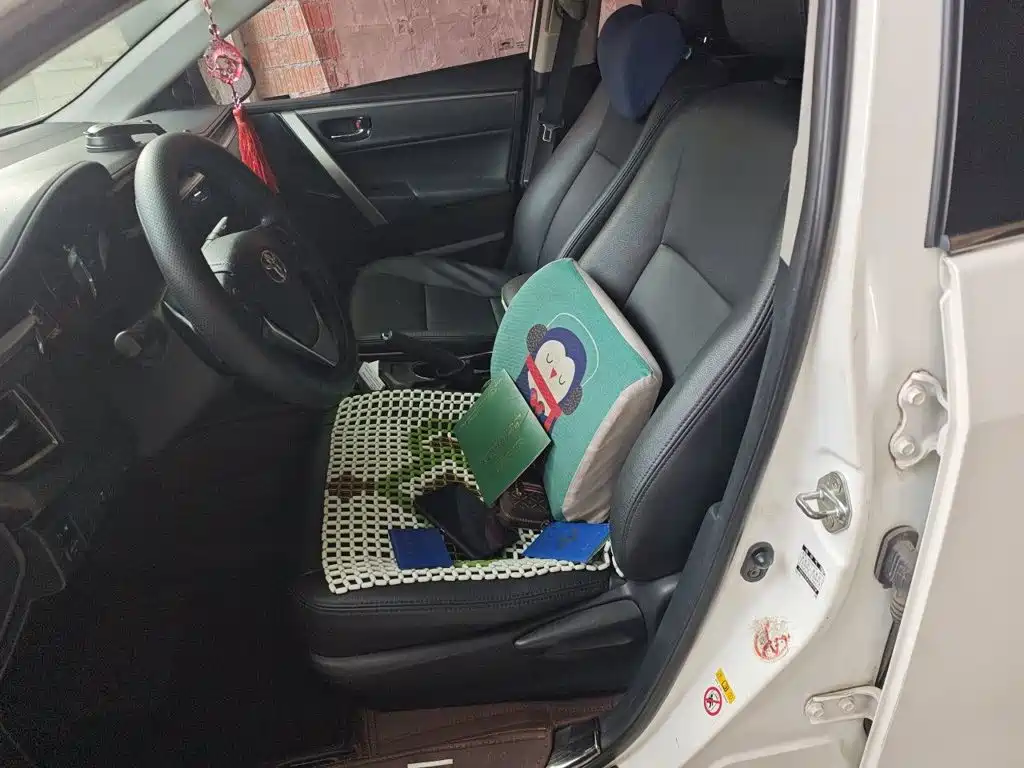 Toyota Corolla — миниатюра 8