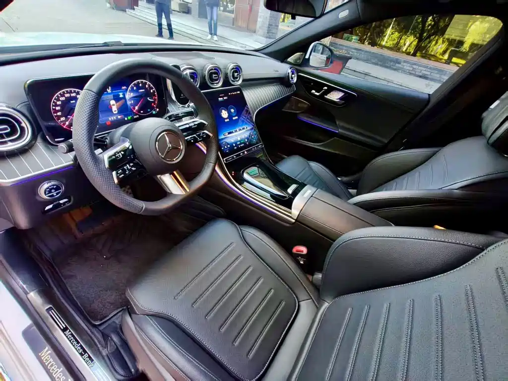 Mercedes-Benz C-Class — миниатюра 7
