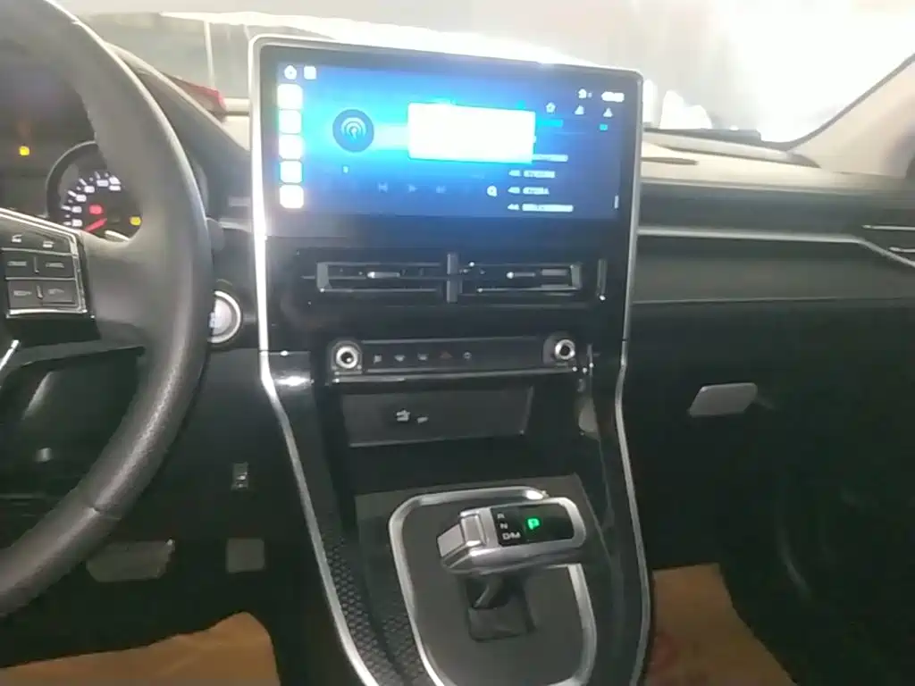 Haval M6 — миниатюра 13