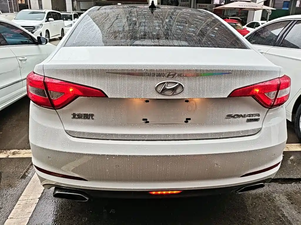 Hyundai Sonata — миниатюра 6