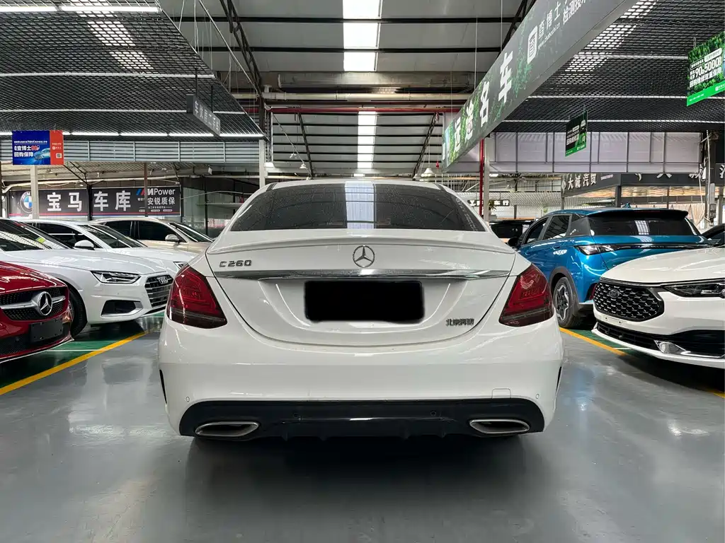 Mercedes-Benz C-Class — миниатюра 5