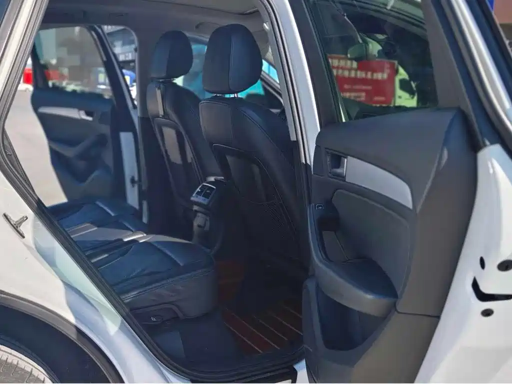 Audi Q5 — миниатюра 11