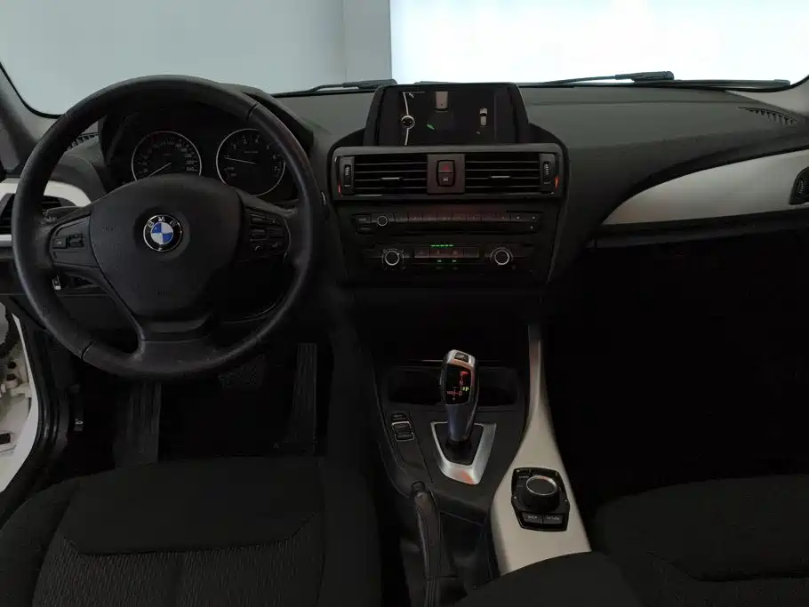 BMW 1 Series (Import) — миниатюра 12